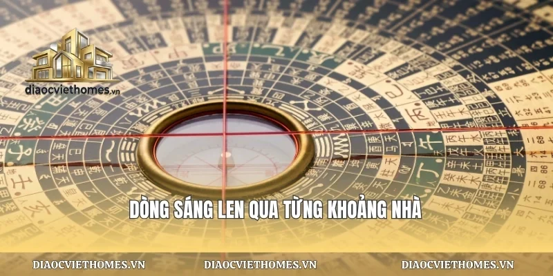 Dòng sáng len qua từng khoảng nhà
